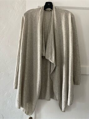 Neiman Marcus cashmere cardigan small